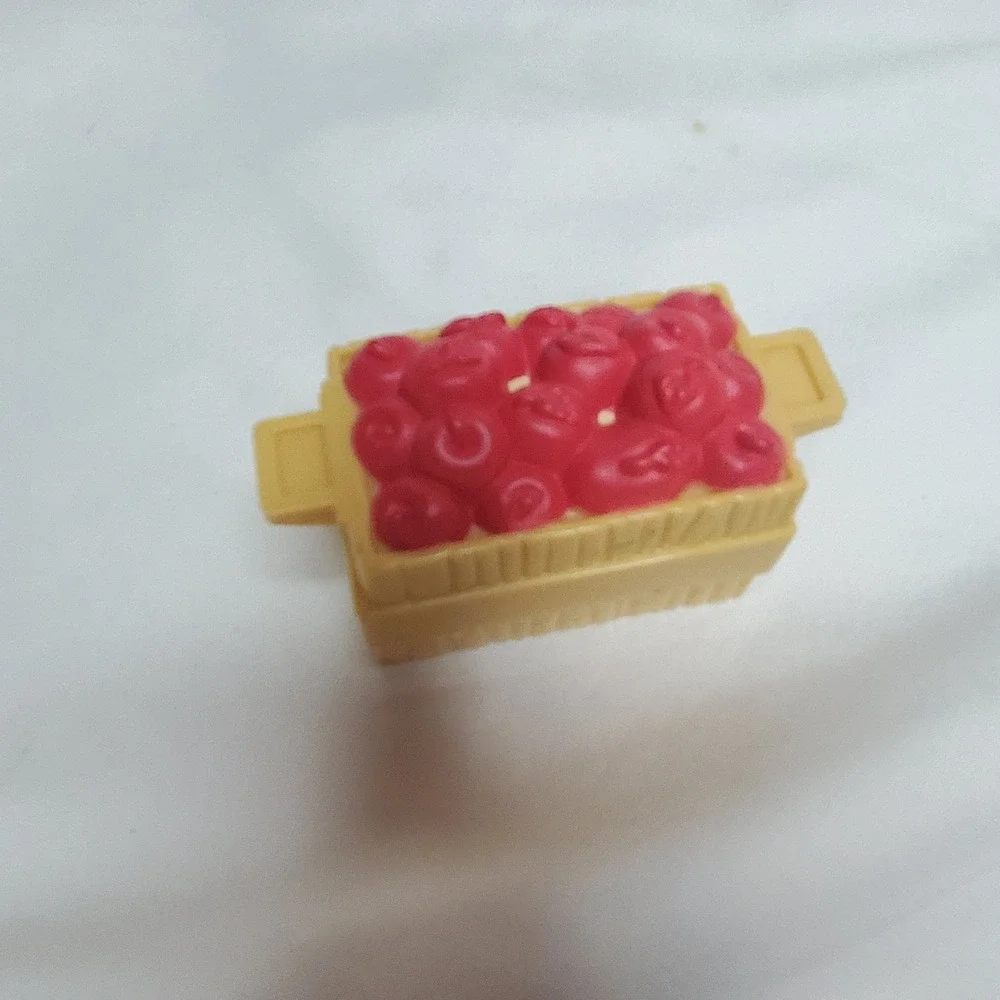 Fisher Price Little People RED APPLES FOOD CRATE Tan Bin for Farm Ark Zoo #2